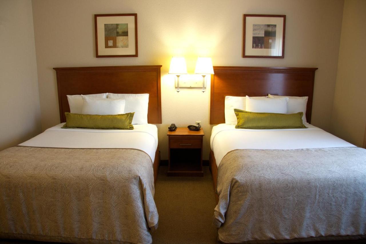 Candlewood Suites Champaign-Urbana University Area By Ihg Bagian luar foto