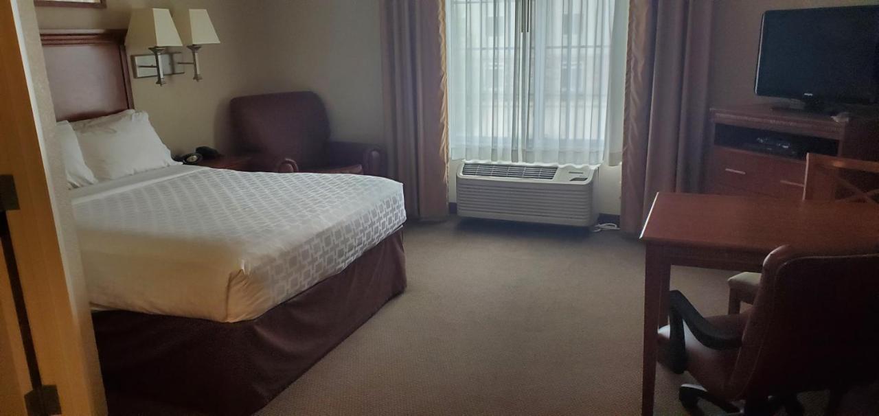 Candlewood Suites Champaign-Urbana University Area By Ihg Bagian luar foto