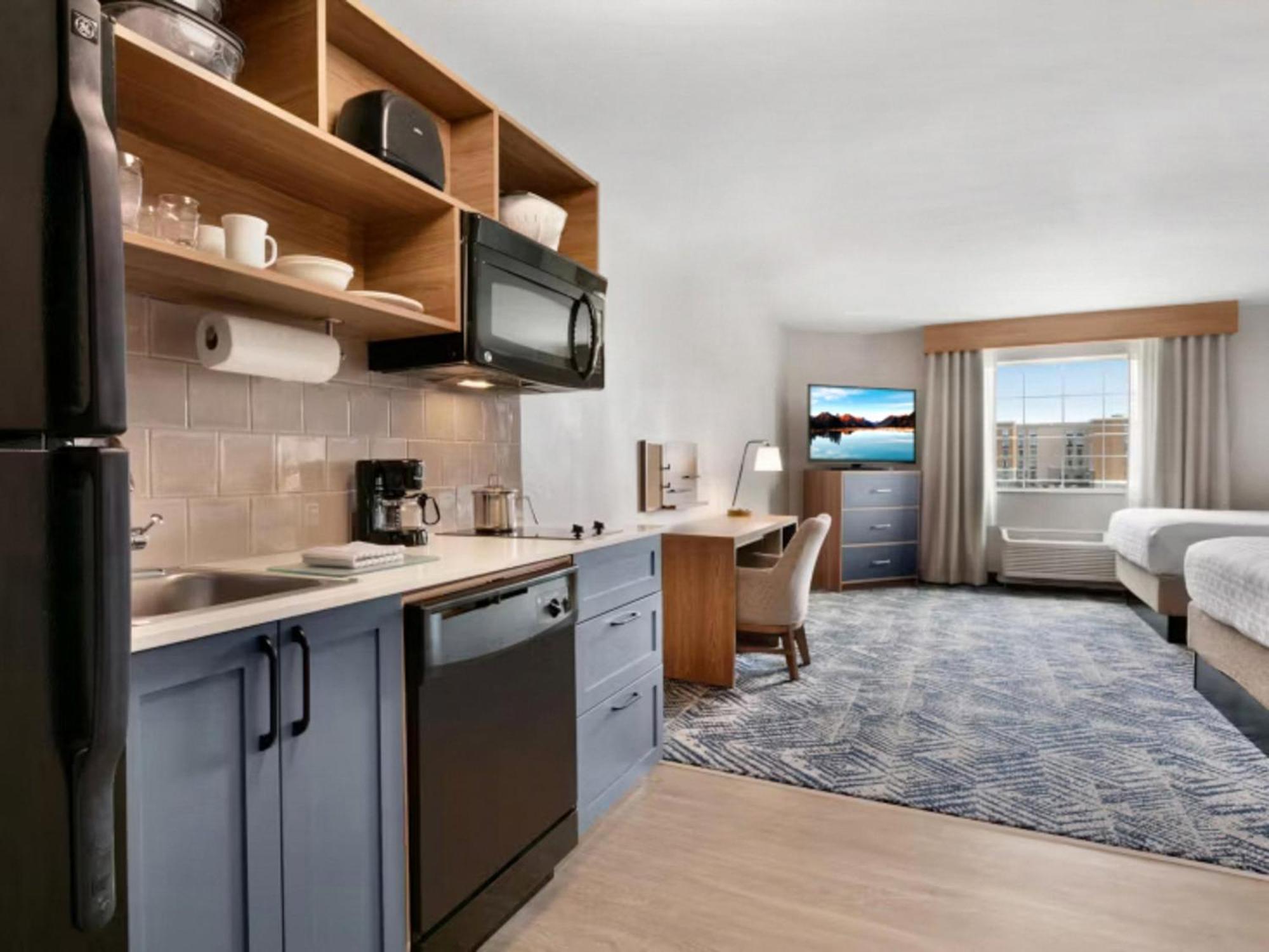 Candlewood Suites Champaign-Urbana University Area By Ihg Bagian luar foto