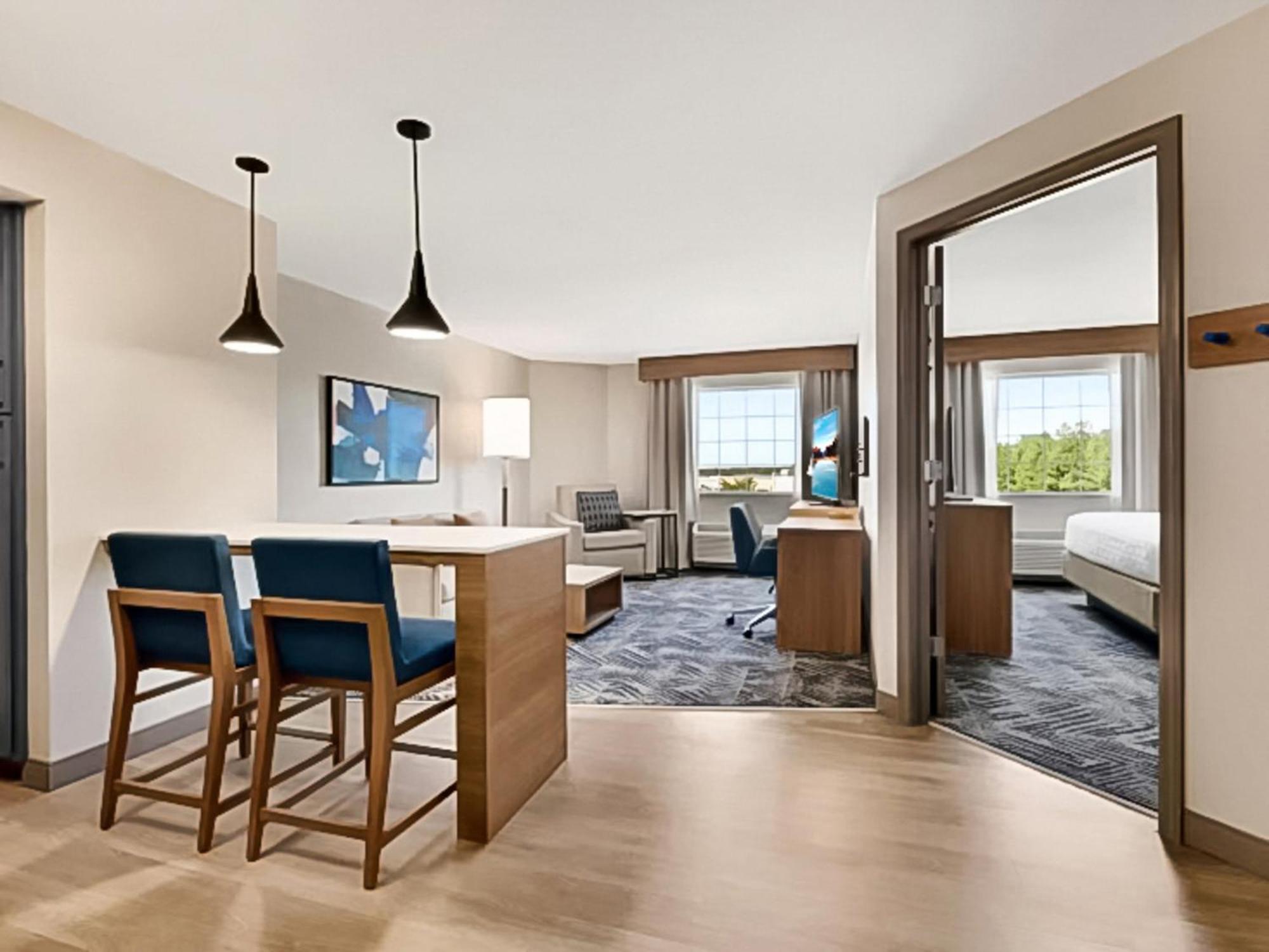 Candlewood Suites Champaign-Urbana University Area By Ihg Bagian luar foto