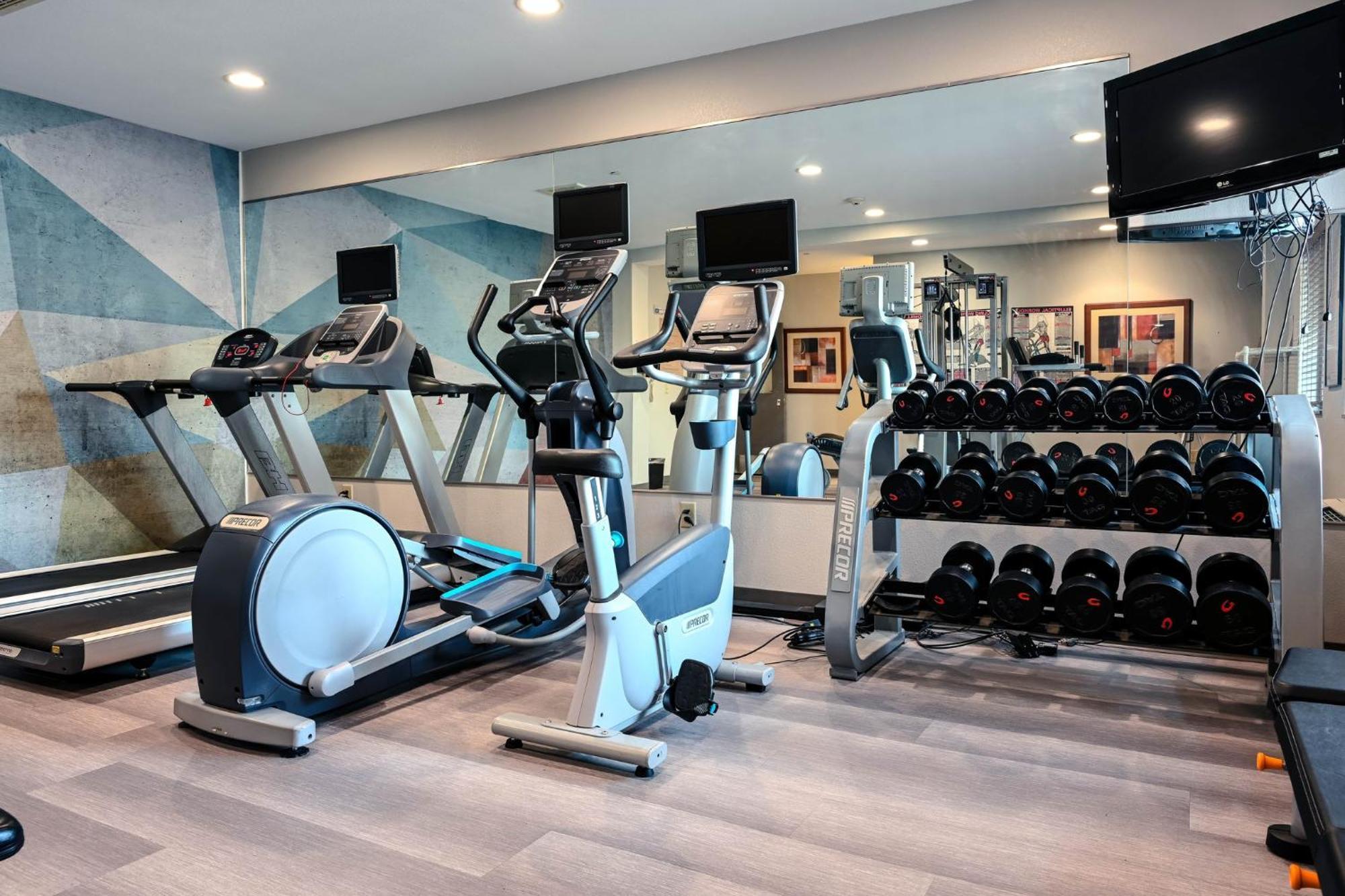 Candlewood Suites Champaign-Urbana University Area By Ihg Bagian luar foto