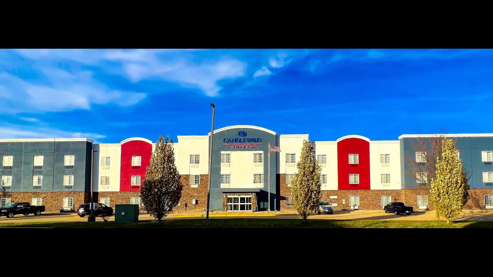 Candlewood Suites Champaign-Urbana University Area By Ihg Bagian luar foto